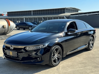 Accord 260TURBO Night Premium Edition