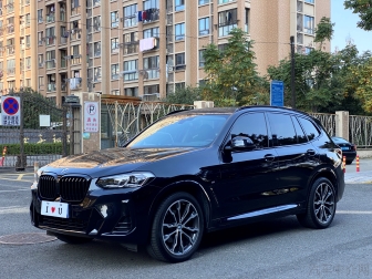 X3  xDrive30i leading model M night set version