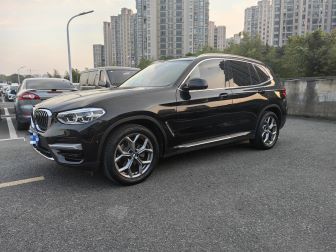 X3 xDrive28i Deluxe Set version