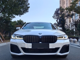 530Li Premium M tracksuit