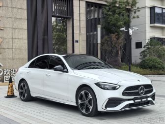 C 260 L White Night Sport edition